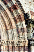 Sacra di San Michele. Il Portale di ingresso della chiesa.